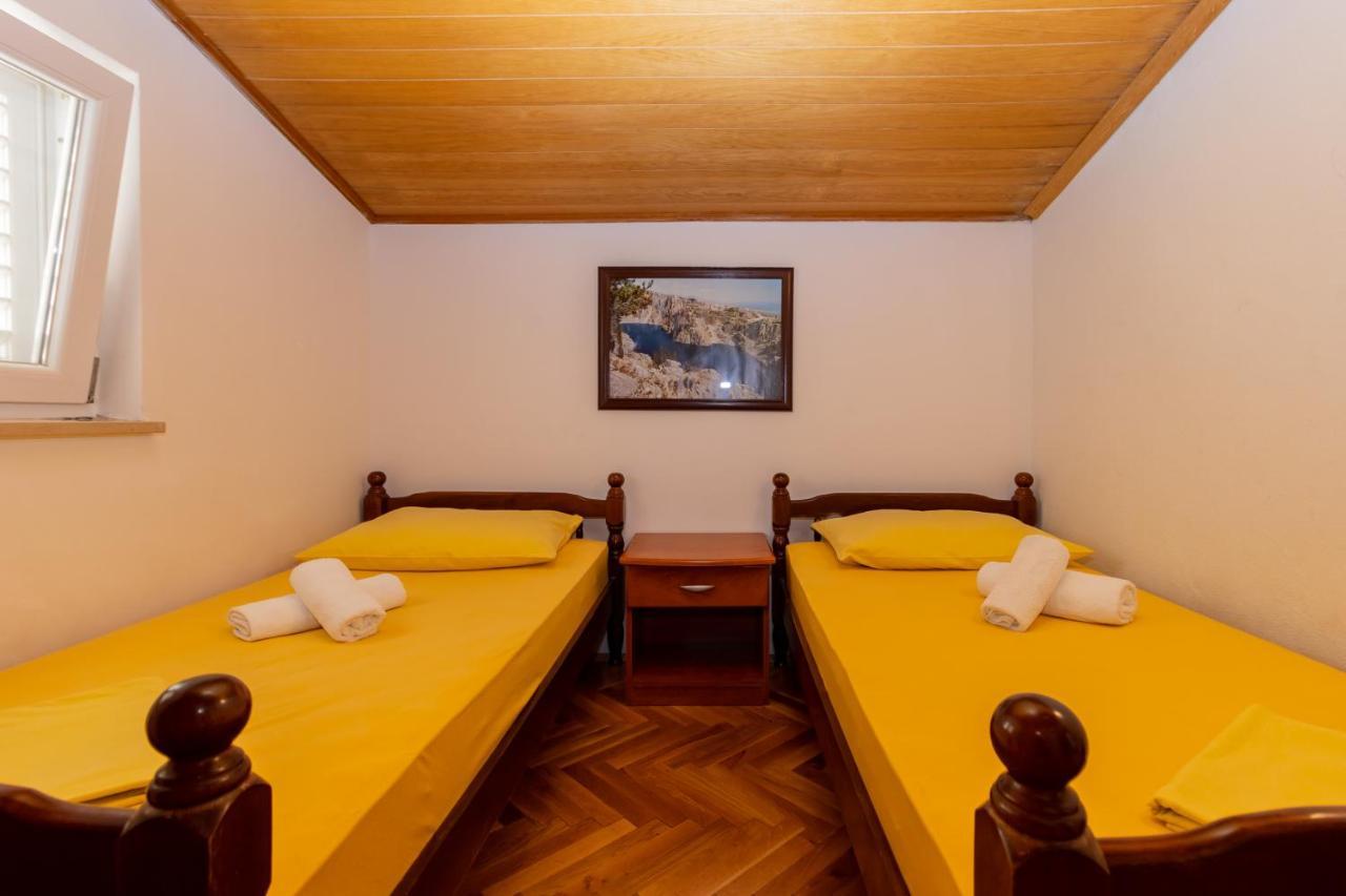 Apartments Villa Jadranka Marusici  Екстериор снимка